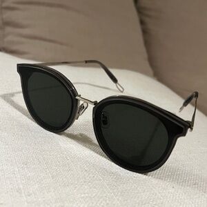 NEW GENTLE MONSTER FLATBAS SUNGLASSES (comes with box)
